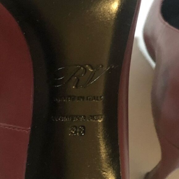 Roger Vivier Paris Sz 38 Maroon Kitten Heels - Picture 5 of 8